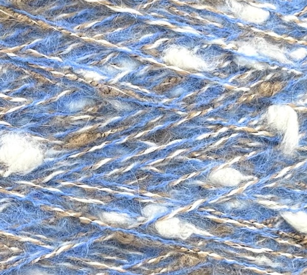 New Mill Fuego Nm 2500 – Fantasiegarn Bouclé mit Kaschmir, Wolle und Kid Mohair col. Himmelblau